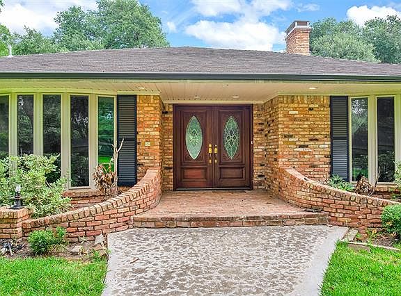 2nd image of 7329 Elmridge Dr