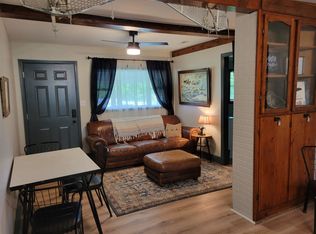 38 Dry Creek Cove Rd, Laceys Spring, AL 35754