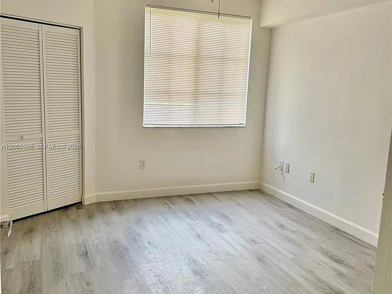 8010 N Nob Hill Rd #102 — Photo 12