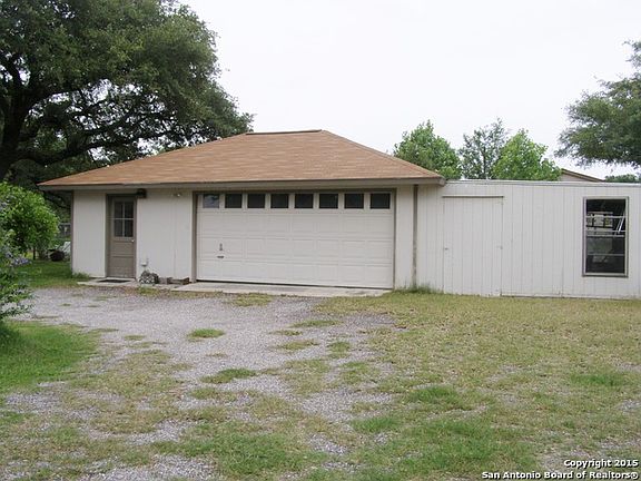 3rd image of 418 Bonnieview Ln
