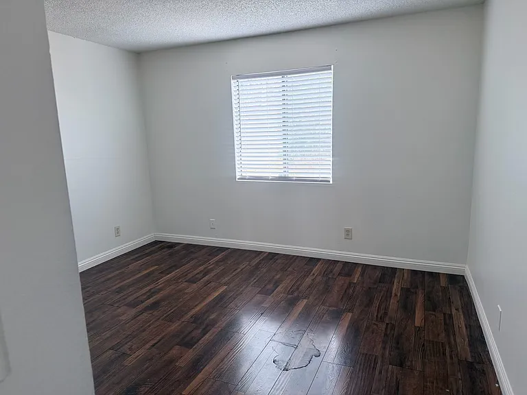 1218 W Sunset Blvd #202 — Photo 4