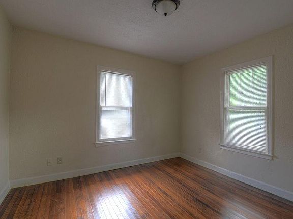 3rd image of 1311 Homer St