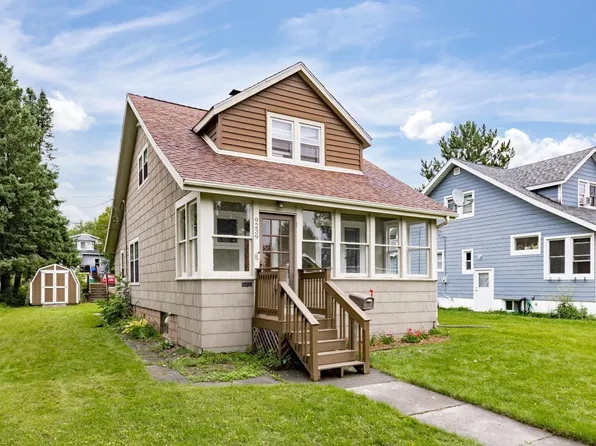 9239 Meadow St, Duluth, MN 55810