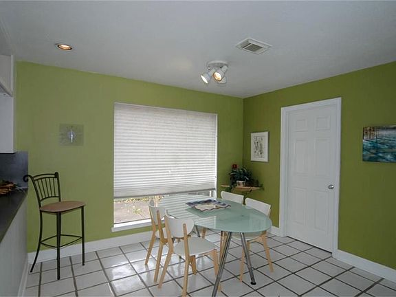 4th image of 16435 Havenpark Dr