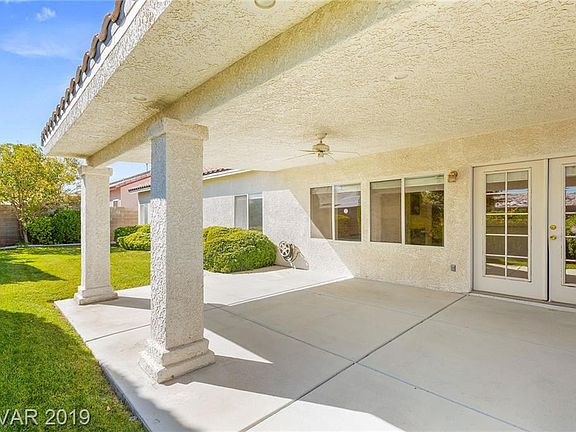3rd image of 3424 Carbury Ct