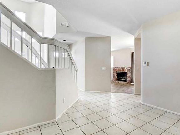 3rd image of 6335 Blossom Ln