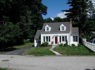 41 Wedge St, Cranston, RI 02920