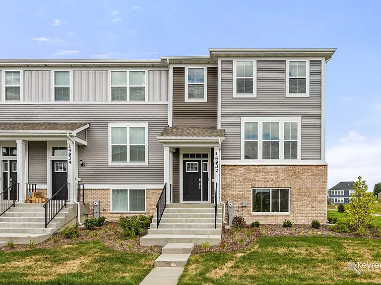 14932 S McCarthy Cir — Photo 1