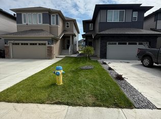 17747 73rd St NW, Edmonton, AB
