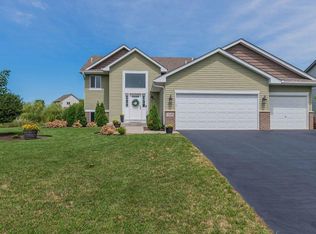7625 Packard Ave NE, Otsego, MN 55330