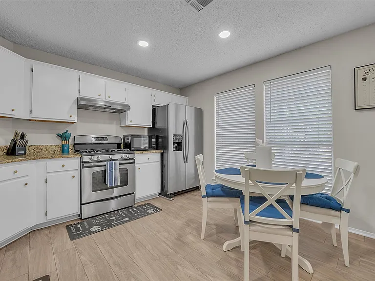 1507 Hollow Tree Blvd — Photo 9