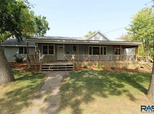 200 W North St, Montrose, SD 57048
