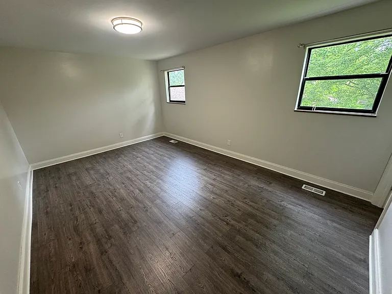 616 Cross Bridge Cir — Photo 23