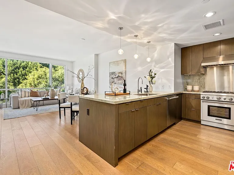 1705 Ocean Ave #206 — Photo 12