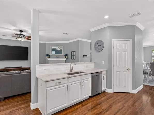534 Laurel Ln, Fate, TX 75087