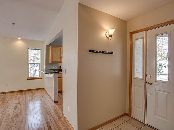 1096 Corum Circle-9
