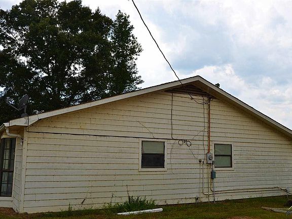 3rd image of 23588 Texas Highway 77 W