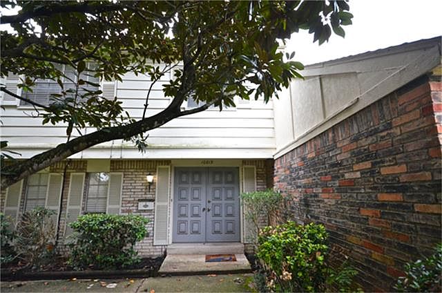 1st image of 10819 Sandpiper Dr #182