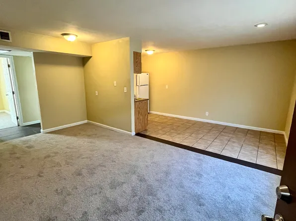 300 S Morrison Ave APT 344, Collinsville, IL 62234