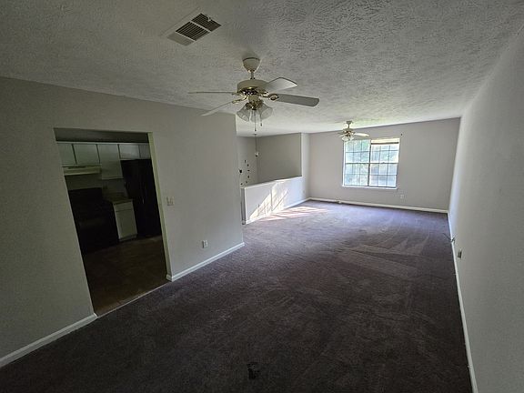4th image of 5887 Rock Rd