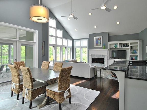 5th image of 1756 Pebblecreek Dr
