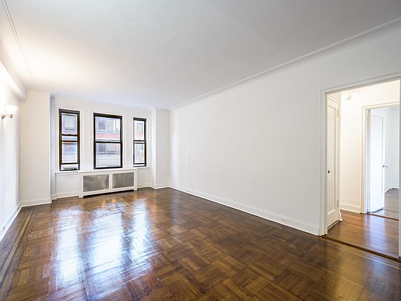 3rd image of 222 W 83rd St APT 5C