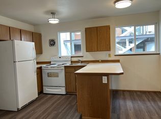 4550 7th Ave NE APT 303, Seattle, WA 98105