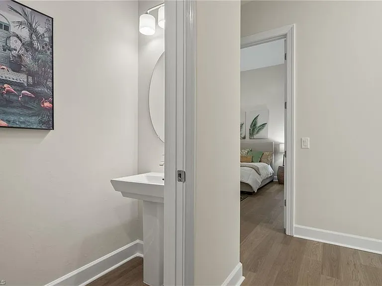 15429 Turin Dr — Photo 30