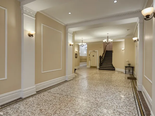 102 West 75th Street image 16 of 20