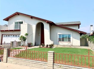 7111 Heil Ave, Huntington Beach, CA 92647