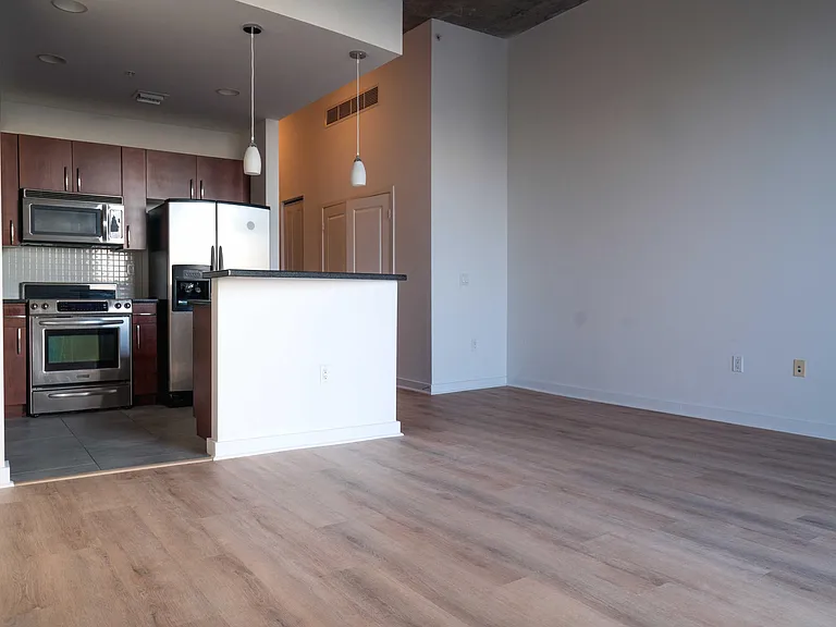 300 S Australian Ave #1617 — Photo 4