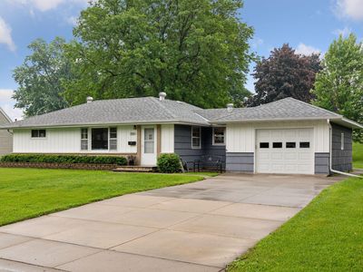 2925 87 1/2 St W, Bloomington, MN, 55431