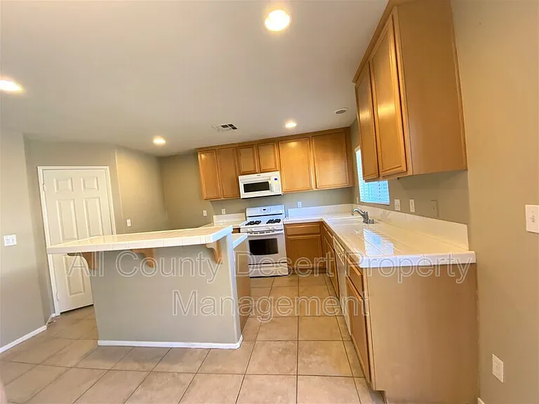 83656 Eagle Ave — Photo 5