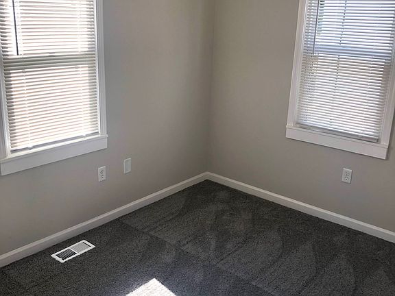 5th image of 722 N Luett Ave