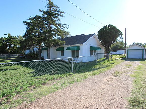 3rd image of 4420 Angelus Dr