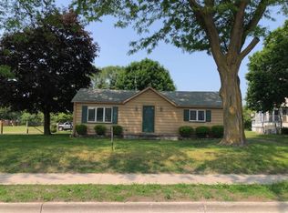 727 N Beck St, Sebewaing, MI 48759