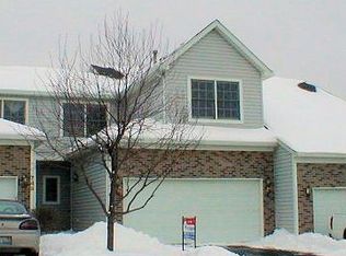 743 Duvall Dr, Woodstock, IL 60098