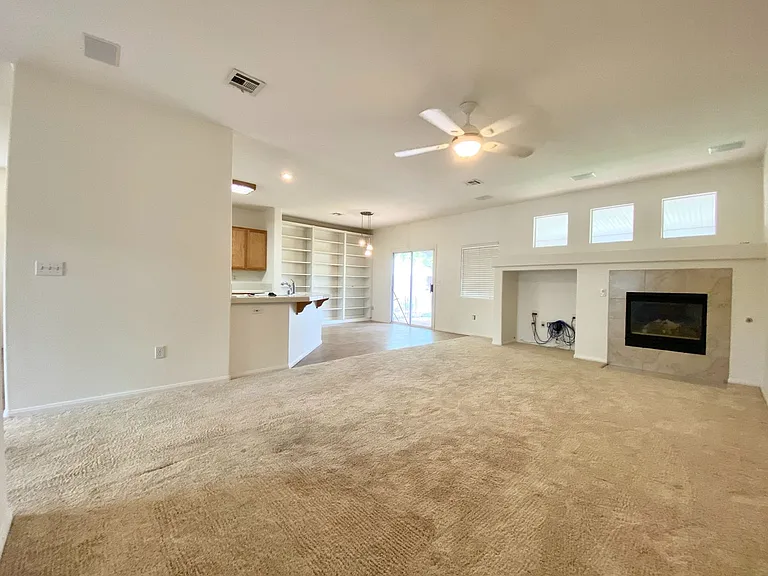 48 Vallejo Verde St — Photo 12