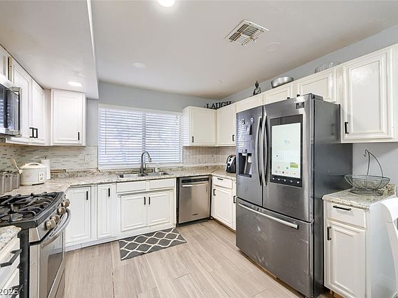 4th image of 1729 Palo Alto Cir