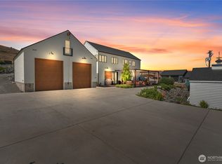 485 Hidden Ln, Chelan, WA 98816