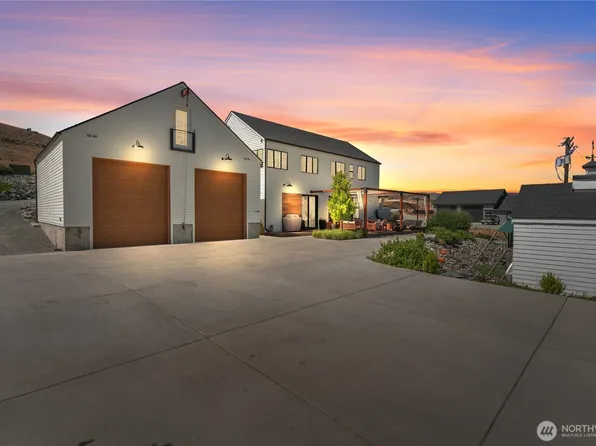 485 Hidden Lane, Chelan, WA 98816