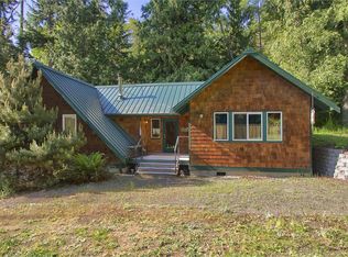 423 Adelma Beach Rd, Port Townsend, WA 98368