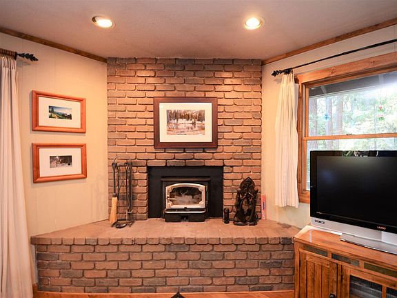 5th image of 22341 Ponderosa Dr