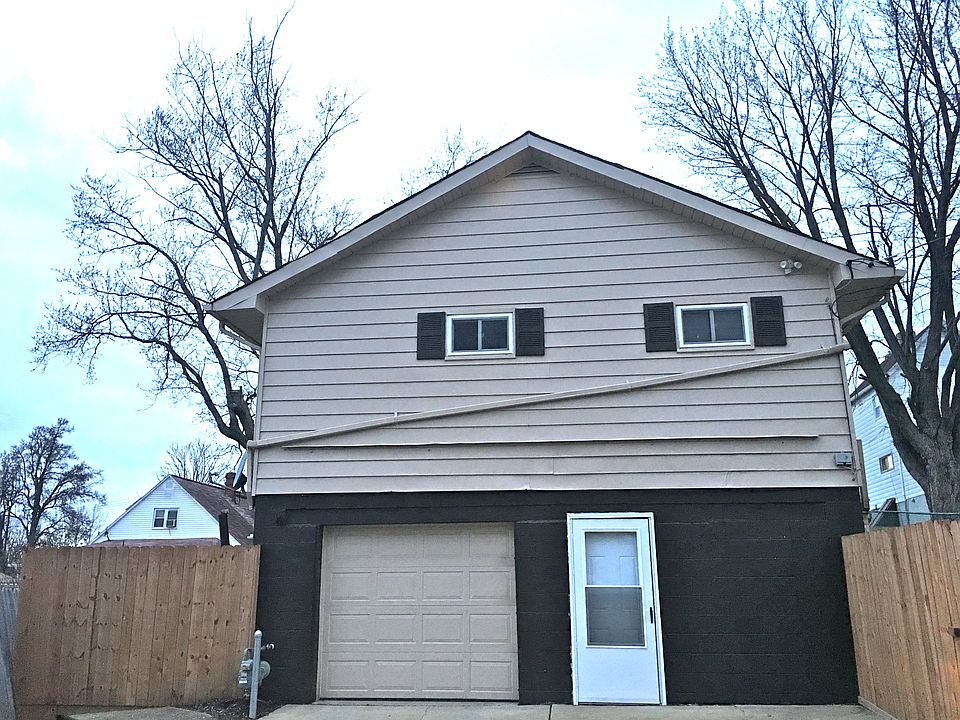 Front of Home/Main Entrance