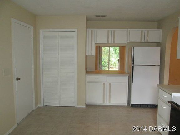 4th image of 2927 Nordman Ave