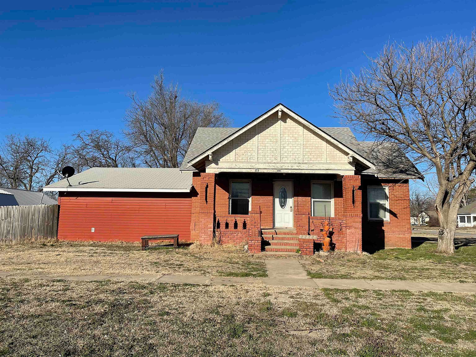 405 S Elm St, Mooreland, OK 73852 MLS 20240258 Zillow