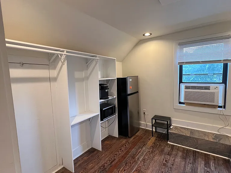 3514 Morrell Ave — Photo 3