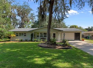 9410 E Southgate Dr, Inverness, FL 34450