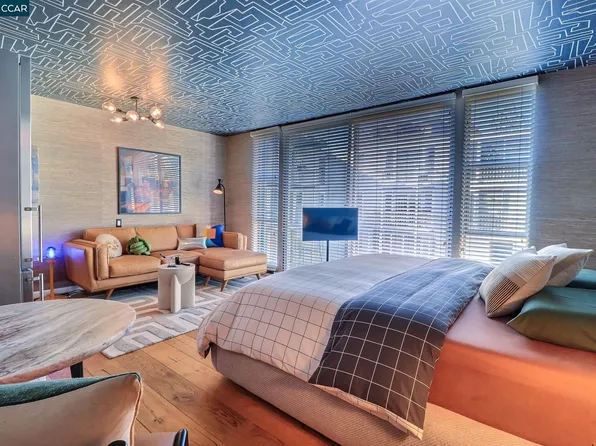 811 York St APT 206, Oakland, CA 94610