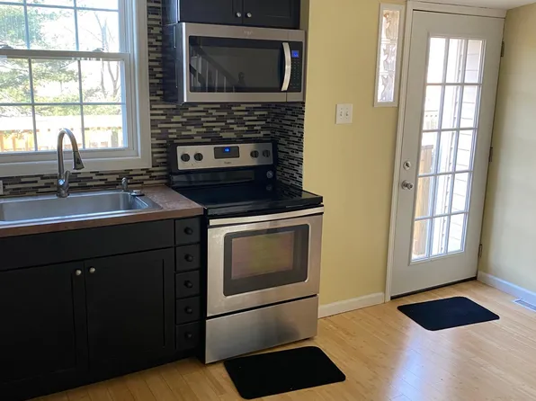 70-1 Bond St, Westminster, MD 21157